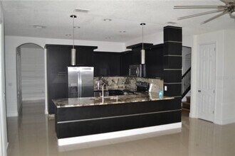2507 Sand Arbor Cir in Orlando, FL - Building Photo - Building Photo