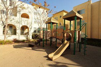 Harvest Ridge in Chula Vista, CA - Building Photo - Building Photo