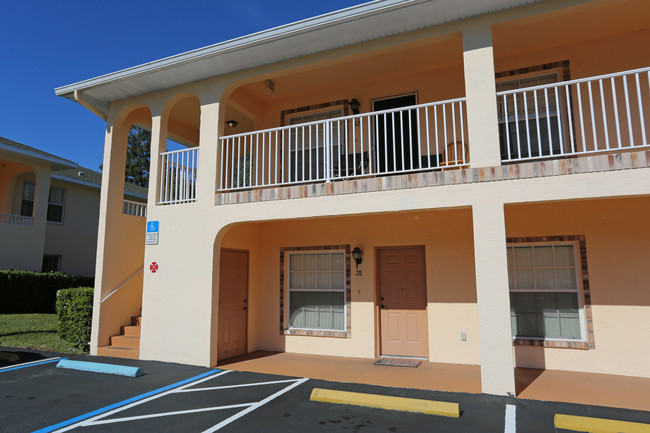 Port Apartments in Spring Hill, FL - Building Photo - Building Photo