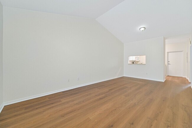 8546 Bernwood Cove Loop in Ft. Myers, FL - Building Photo - Building Photo