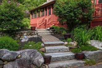 34 Mirror Lake Dr in Tuftonboro, NH - Building Photo - Building Photo