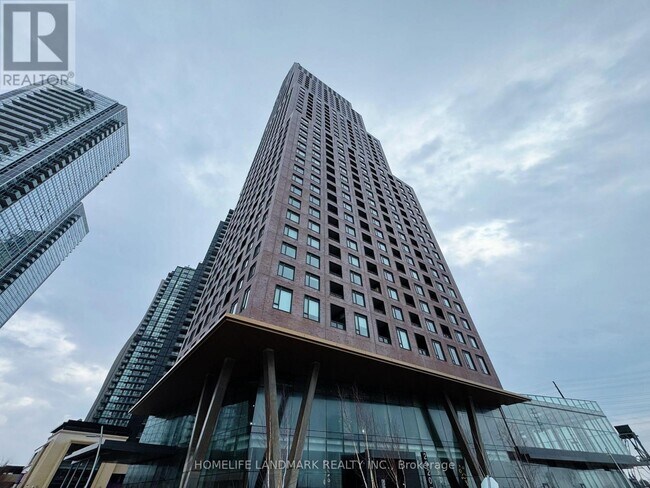 2920 Hwy 7 in Vaughan, ON - Building Photo - Building Photo