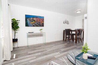 3122 Cañon St in San Diego, CA - Building Photo - Building Photo