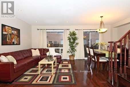 26 MacGregor Ave in Richmond Hill, ON - Building Photo - Building Photo