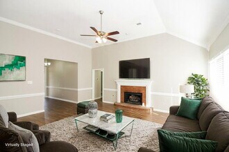 8699 Wood Mills Dr W in Memphis, TN - Building Photo - Building Photo