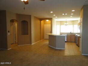 754 E Christopher St in San Tan Valley, AZ - Foto de edificio - Building Photo