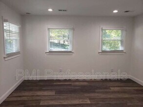 3653 Cedar St in Murfreesboro, TN - Building Photo - Building Photo