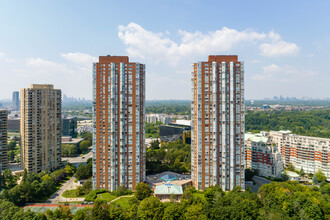 Concorde Park I in Toronto, ON - Building Photo - Building Photo