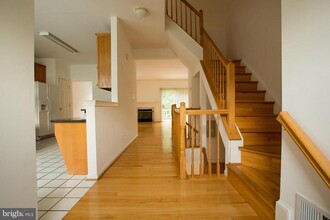 2911 Jessica Ct in Vienna, VA - Building Photo - Building Photo