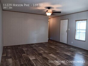 11229 Hixson Pike in Soddy Daisy, TN - Building Photo - Building Photo
