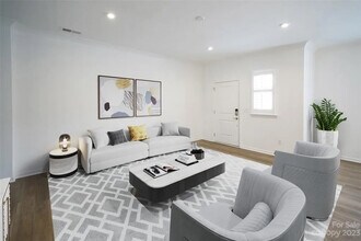 Room in Townhome on Lani Dr in Charlotte, NC - Building Photo - Building Photo