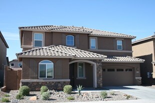 10765 W Bronco Trail in Peoria, AZ - Building Photo