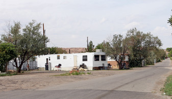 South Main Mobile Park in Belen, NM - Building Photo