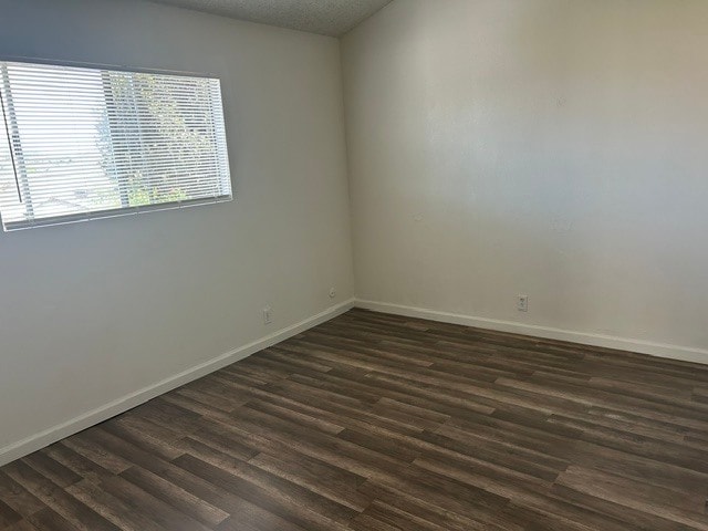 16122 S Ainsworth St, Unit 4 in Gardena, CA - Foto de edificio - Building Photo