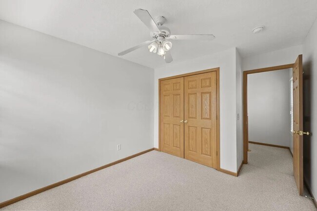 3734 Gibbstone Dr in Columbus, OH - Foto de edificio - Building Photo