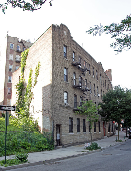 110-116 Terrace View Ave in Bronx, NY - Foto de edificio