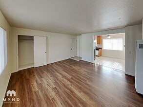 237 N 8th St, Unit 4 in San Jose, CA - Foto de edificio - Building Photo