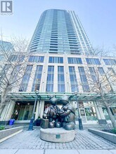 18 Yonge St in Toronto, ON - Building Photo - Building Photo