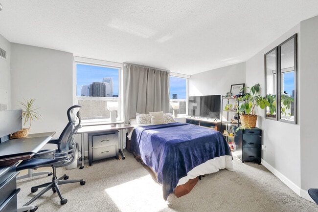 property at 545 N Dearborn St