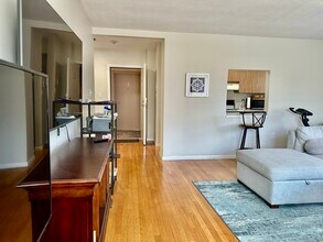 85 Sutherland Rd in Boston, MA - Building Photo - Building Photo