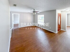 215 Shore Rd in Winter Springs, FL - Building Photo - Building Photo