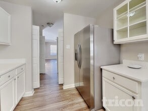 1210 Willow Bridge Ct in Charlotte, NC - Foto de edificio - Building Photo