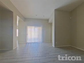 22160 W Shadow Dr in Buckeye, AZ - Building Photo - Building Photo