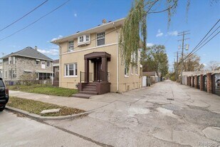 5421 Toledo St in Detroit, MI - Building Photo