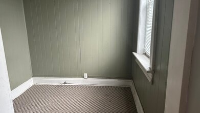 307 25th St, Unit 307 in Watervliet, NY - Building Photo - Building Photo