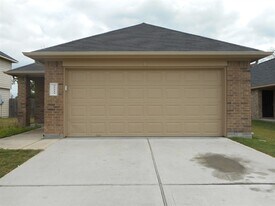 22334 Queenbury Hills Dr in Houston, TX - Building Photo