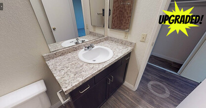 Summerhill Pointe Apartments in Las Vegas, NV - Building Photo - Building Photo