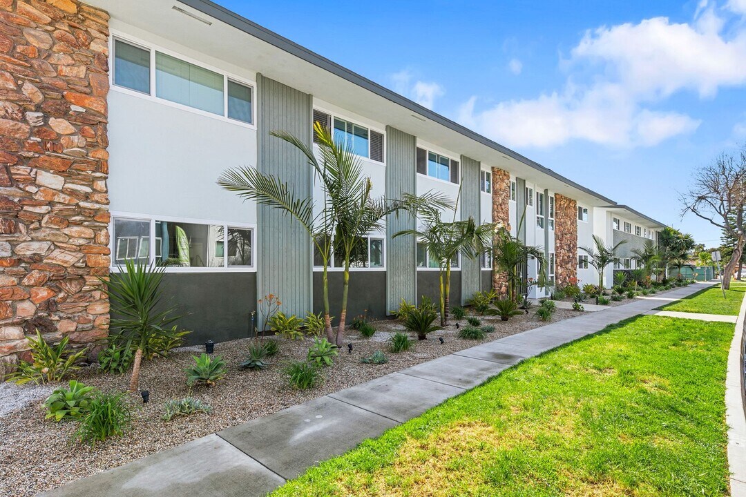 1740 Park Avenue in Long Beach, CA - Building Photo