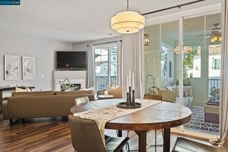 4323 Clarinbridge Cir in Dublin, CA - Building Photo - Building Photo