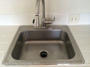 15286 Sutton St in Los Angeles, CA - Building Photo - Building Photo