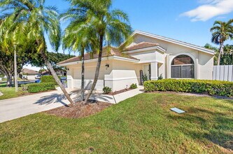 190 Temple Ave in Boynton Beach, FL - Building Photo - Building Photo