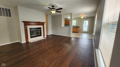 11896 Wapiti Way in Noblesville, IN - Building Photo - Building Photo