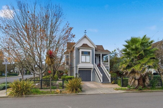 1901 Spencer St in Napa, CA - Building Photo - Building Photo
