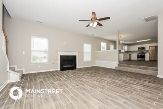 402 Grier Dr in Locust Grove, GA - Building Photo - Building Photo