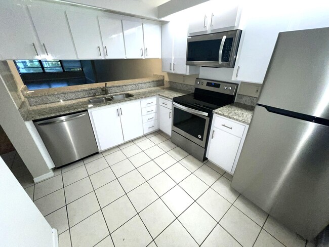 property at 3516 Whitehall Dr