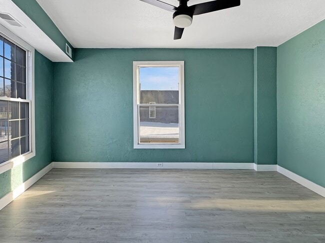 property at 812 Butterworth St SW