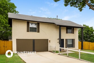 8829 Secluded Dr in Converse, TX - Building Photo - Building Photo
