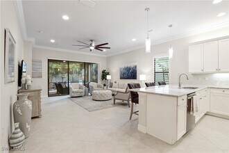 13435 Silktail Dr in Naples, FL - Building Photo - Building Photo