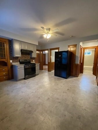 34 Camden St in North Andover, MA - Building Photo - Building Photo