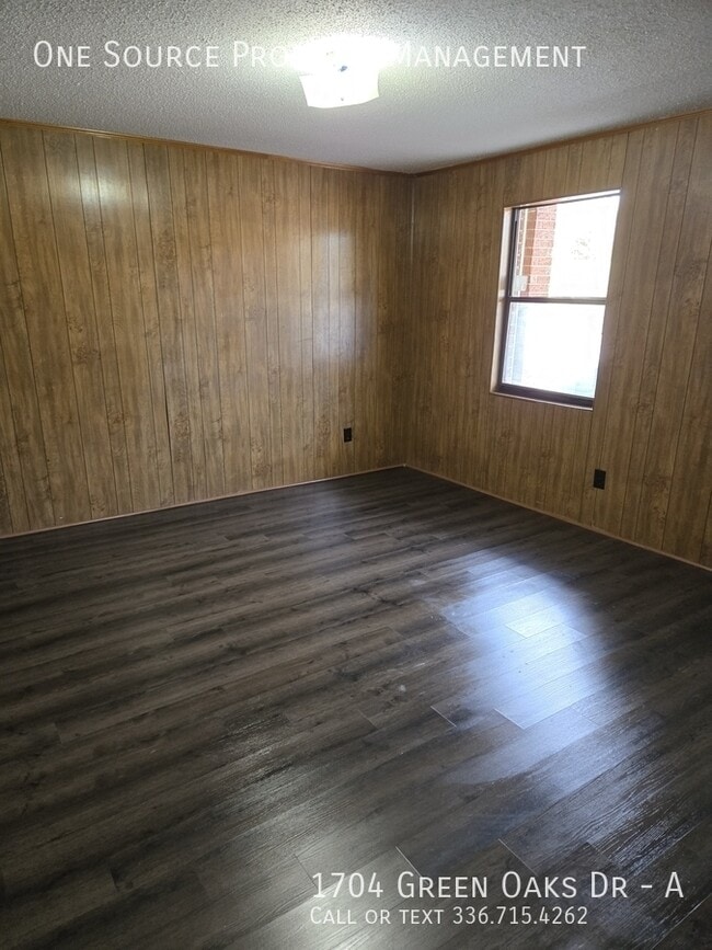 1704 Green Oaks Dr SE in Winston-Salem, NC - Building Photo - Building Photo