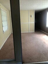 235 Webster Rd in Crawfordville, FL - Foto de edificio - Building Photo