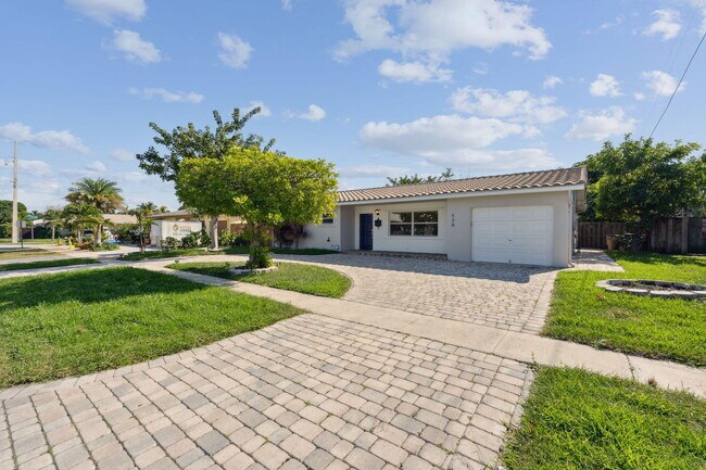 428 SE 2nd St in Deerfield Beach, FL - Building Photo - Building Photo