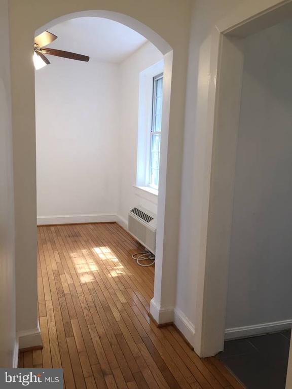 property at 3520 W Pl NW