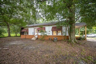 4406 Richard St in Moss Point, MS - Building Photo - Building Photo