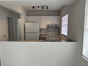 6150 SW 37th St in Davie, FL - Building Photo - Building Photo