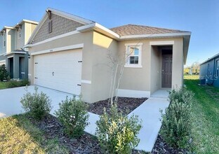 994 King Parc Rd in Orange City, FL - Building Photo - Building Photo